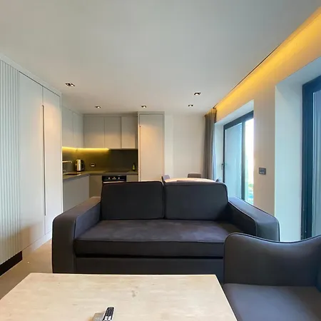 Chic 1-br In Bodrum - Access Apartment *