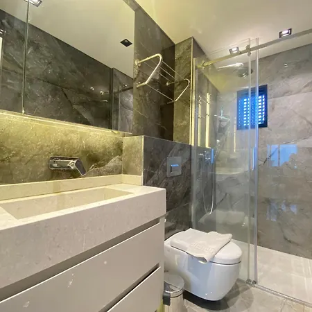 Chic 1-br In Bodrum - Access Apartment